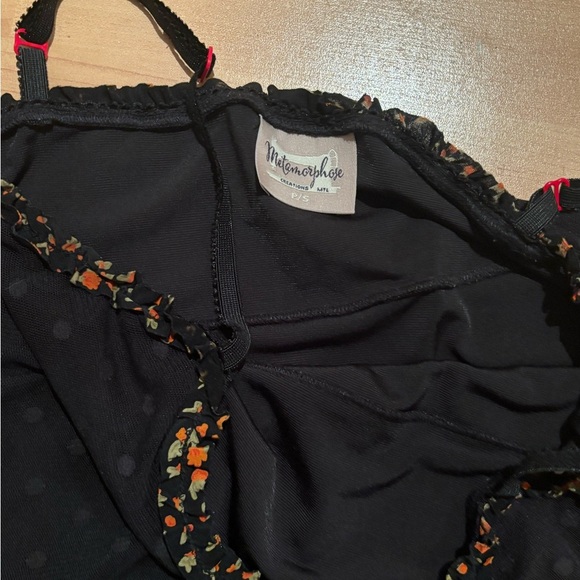 Black Polka Dot Women's Top With Flowers Details Made in Montreal - Picture 3 of 4